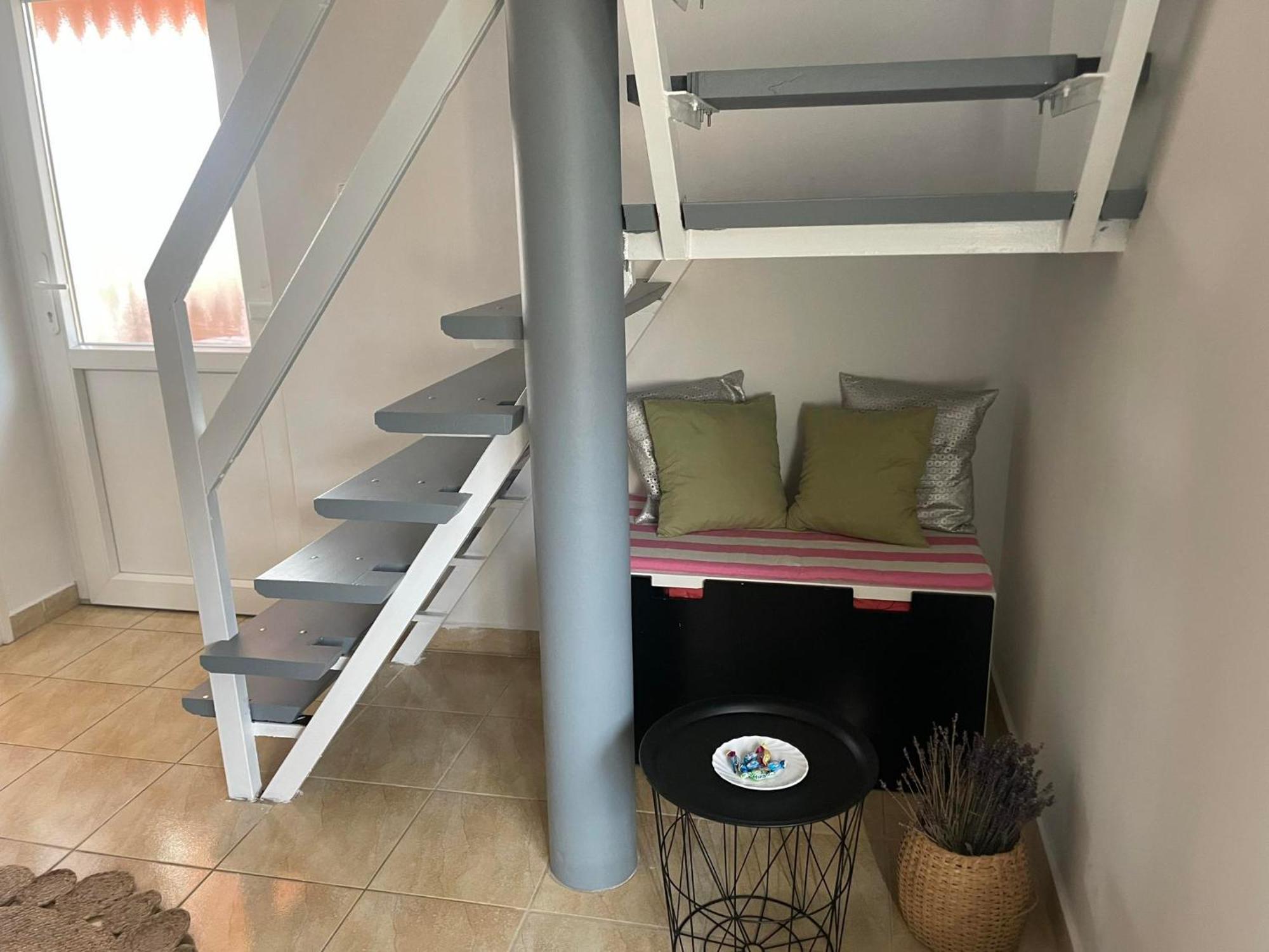Chill Apartman Orosháza Zewnętrze zdjęcie